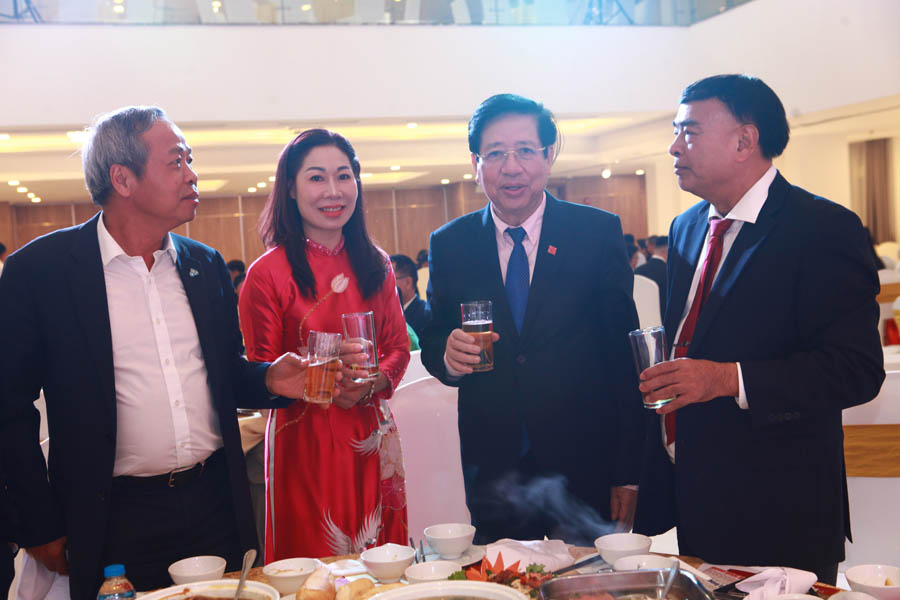 VH Medipharm vinh dự được gặp TBT