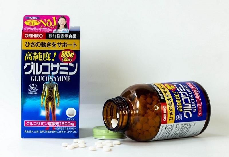 Viên uống Orihiro Glucosamine 1500mg có nhiều thành phần hỗ trợ phục hồi sức khỏe xương khớp