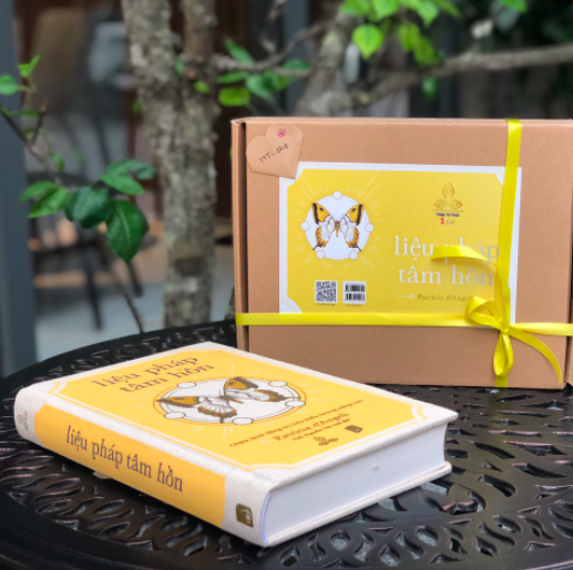 Sách bìa vải: Liệu Pháp Tâm Hồn - Chữa Lành Bằng Trị Liệu Biểu Tượng Nâng Cao