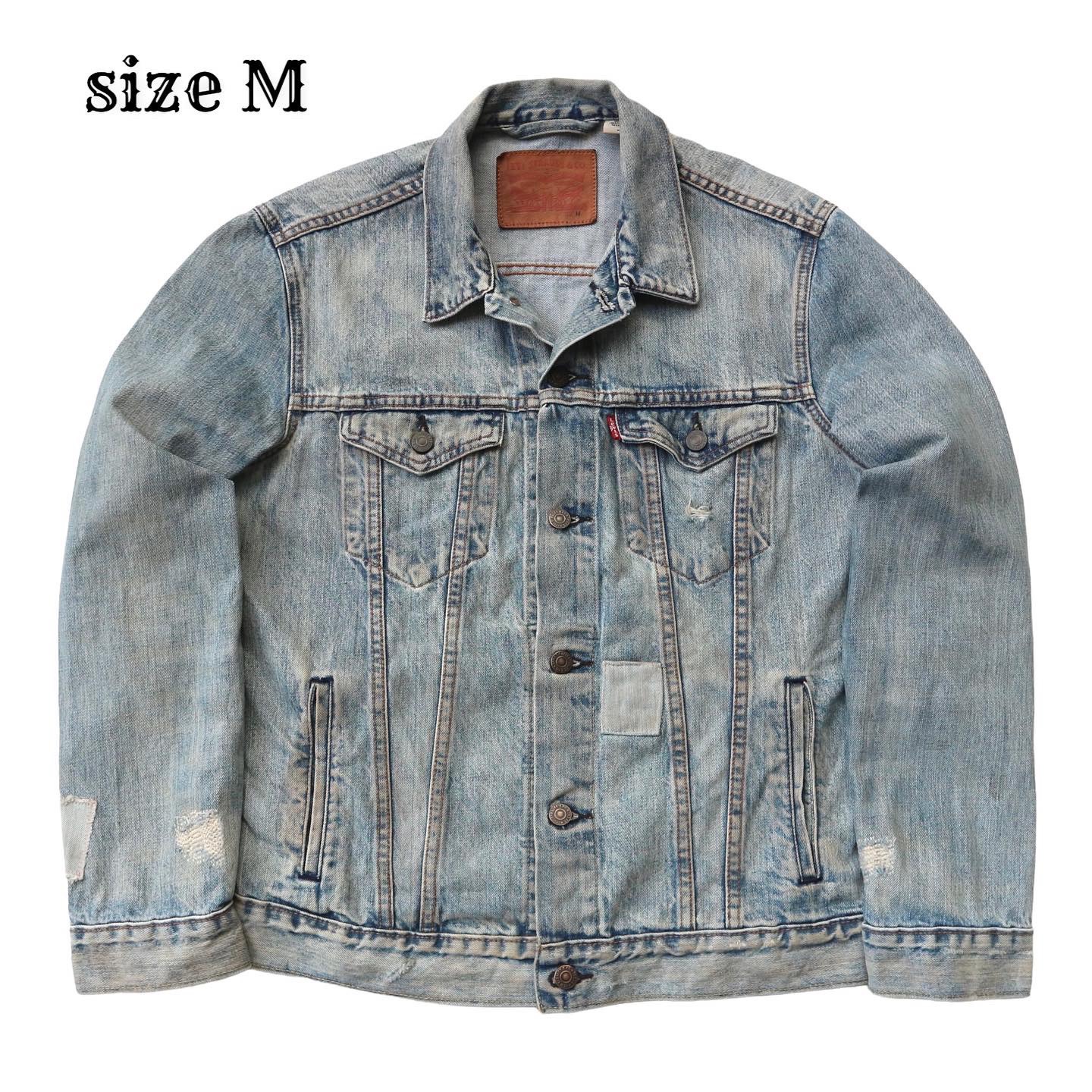 Levi’s Denim Trucker Jacket Size M