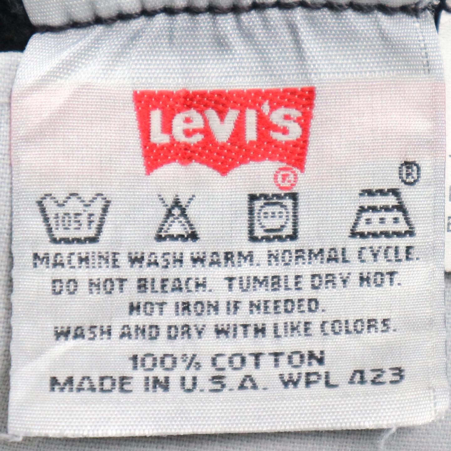 90s Levi’s 501 USA Denim Jeans Size 32