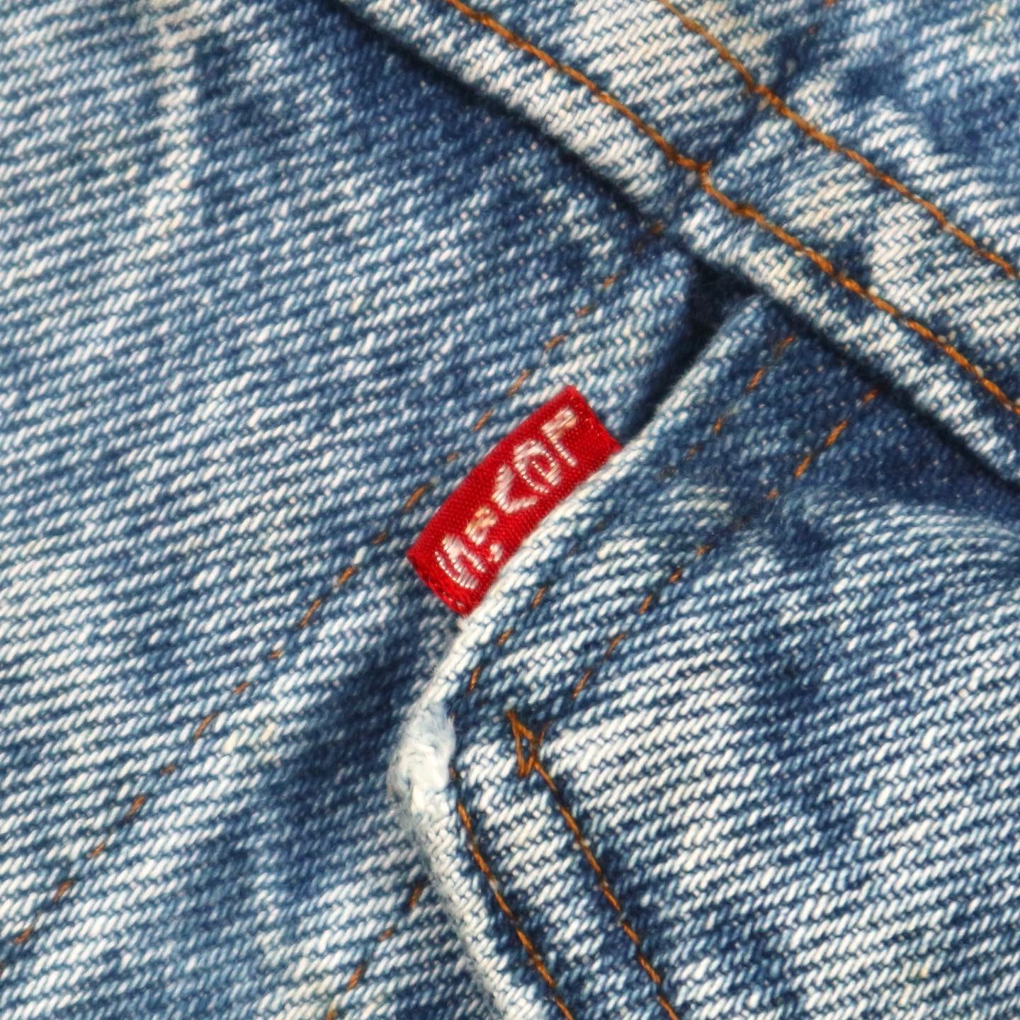 Vintage 80s Levi’s USA Trucker Denim Jacket Size XS