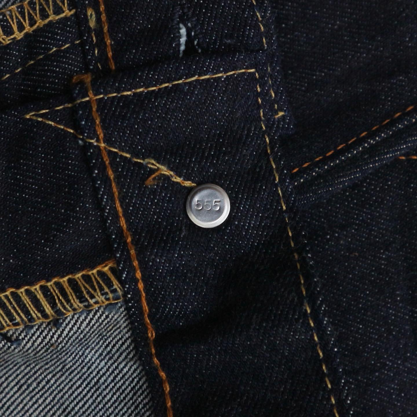 LEVI’S VINTAGE CLOTHING Lot 501XX 1955 Selvedge Denim Jeans Size 33