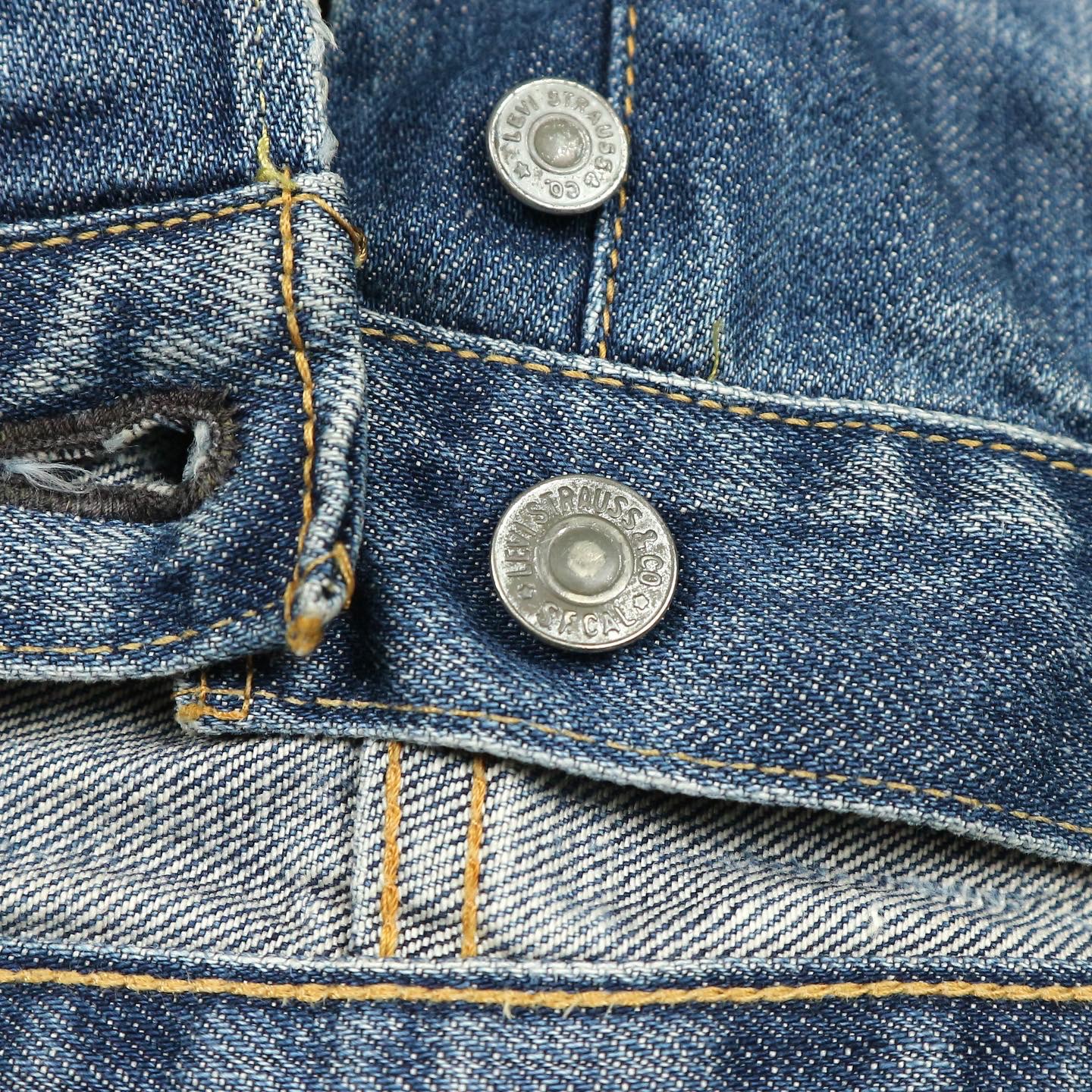 LEVI’S VINTAGE CLOTHING 1971 501 Selvedge Denim Jeans Size 34