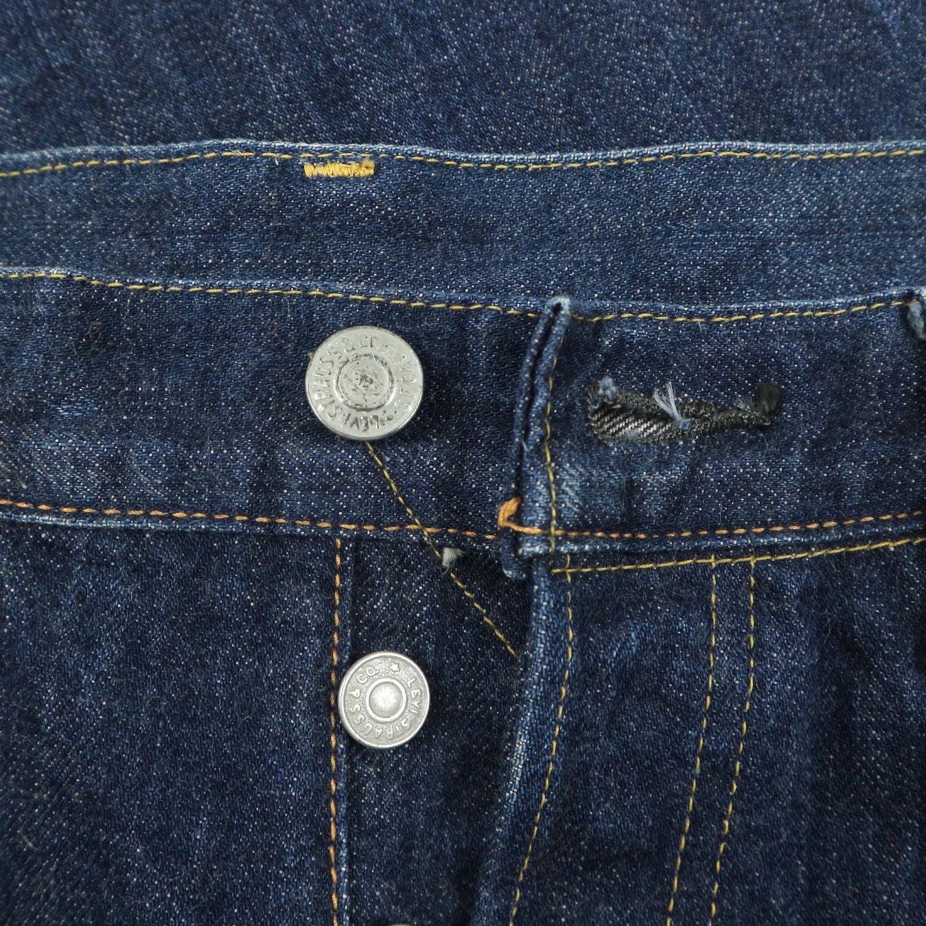 LEVI'S VINTAGE CLOTHING 1966 501 Selvedge Denim Jeans Size 33