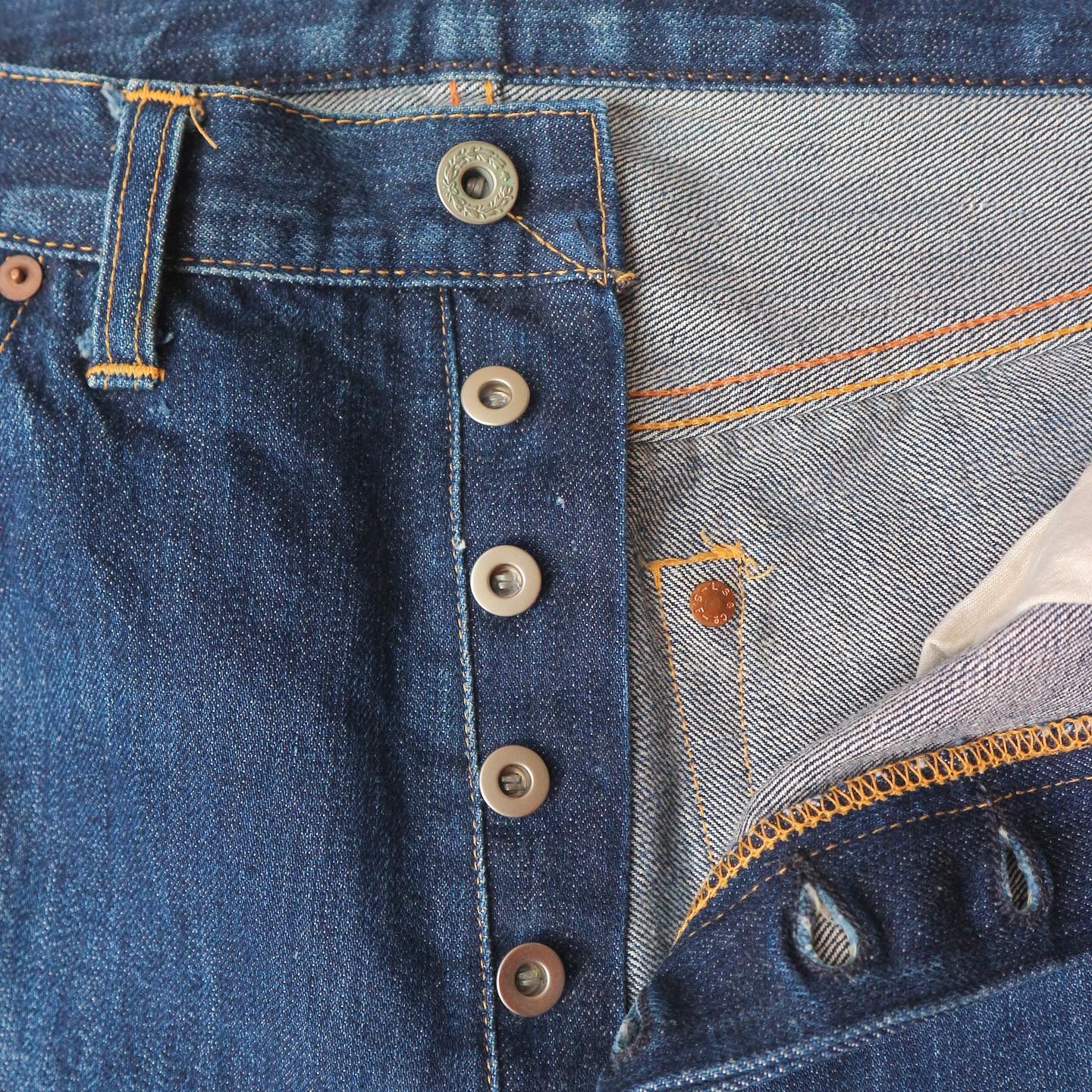90s Levi's Valencia 1944 501 Cutted Shorts Size 34