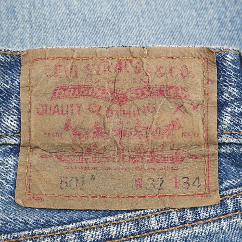 2000s Levi's 501 USA Jeans Size 31