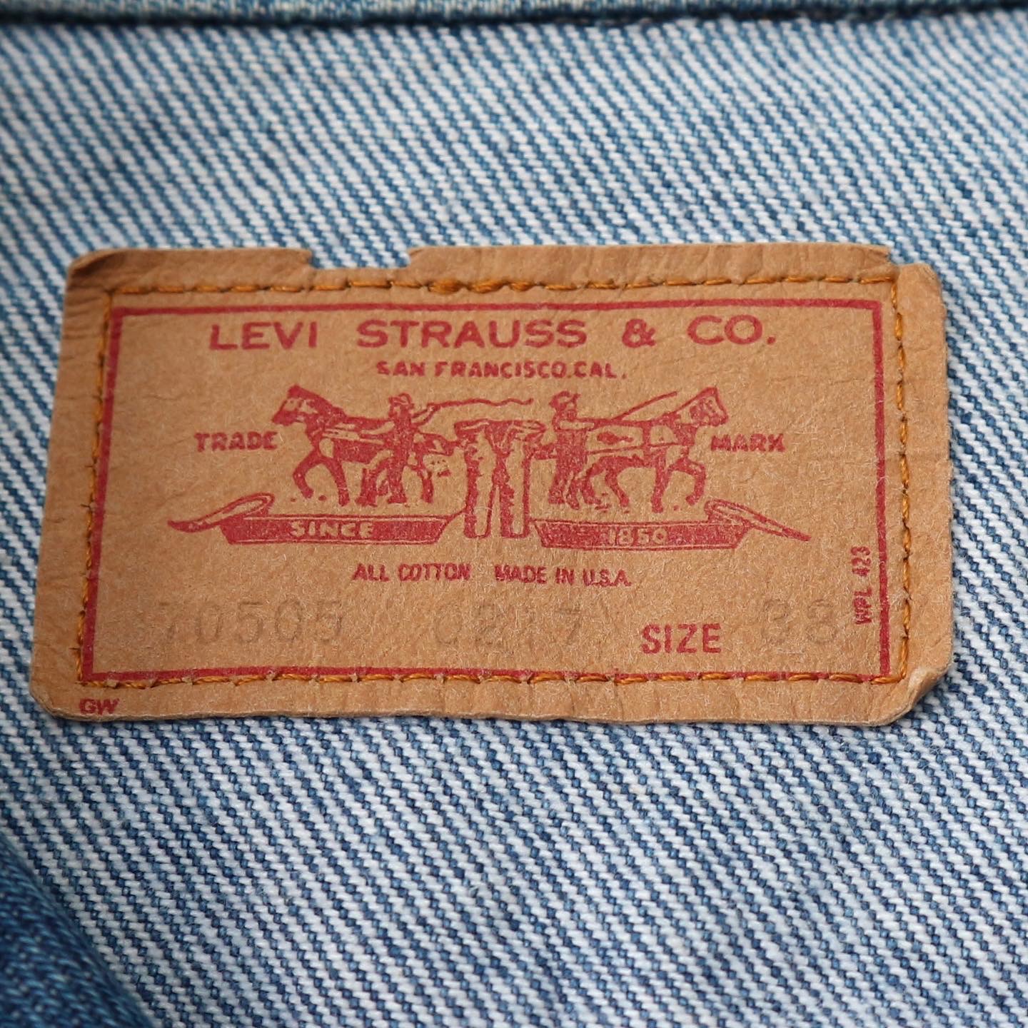Vintage 70s Levi's Type III Denim Jacket Size M denimister