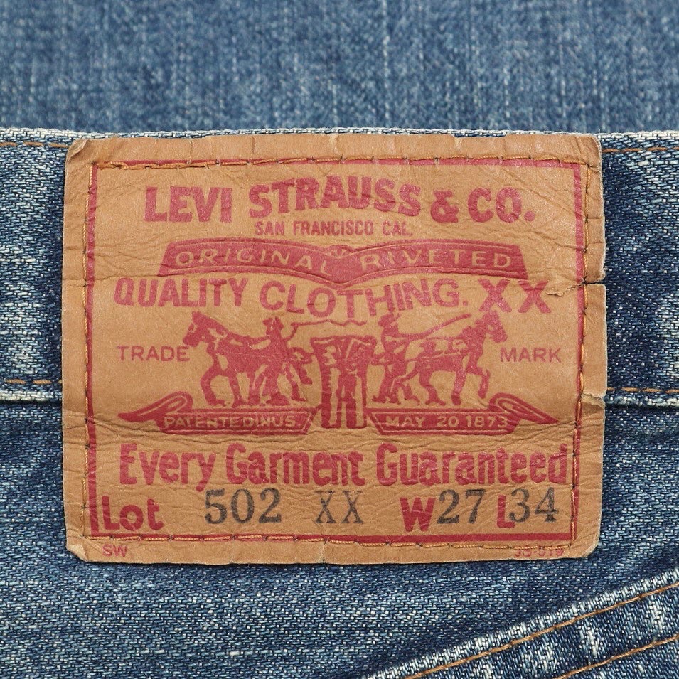 90s Levi’s 502XX Selvedge Denim Jeans Size 25