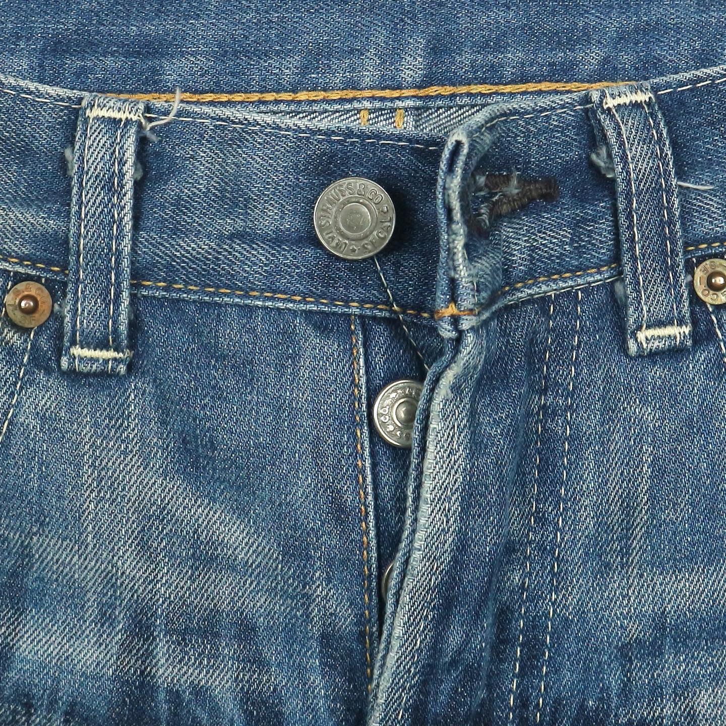 LEVI’S VINTAGE CLOTHING 1966 501 Selvedge Denim Jeans Size 29