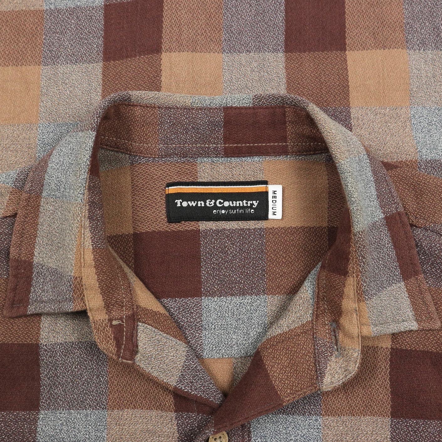 Town & Country Flannel Shirt Size L