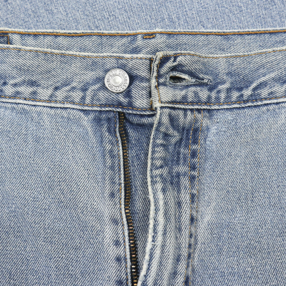 2000s Levi's 560 Denim Jeans Size 40