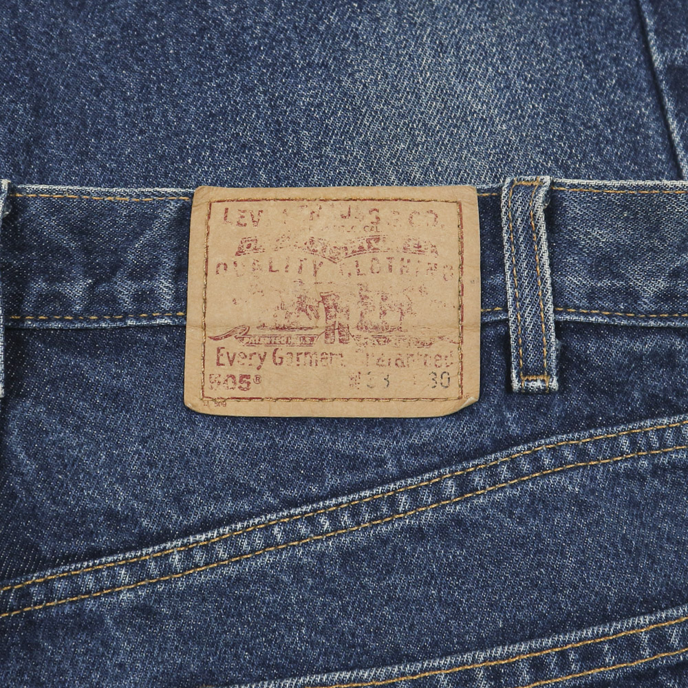2000s Levi's 505 Denim Jeans Size 32