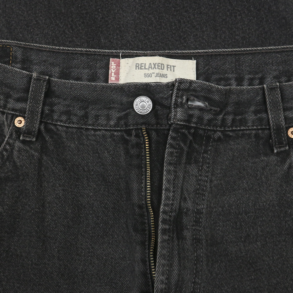 2000s Levi's 550 Black Denim Jeans Size 38