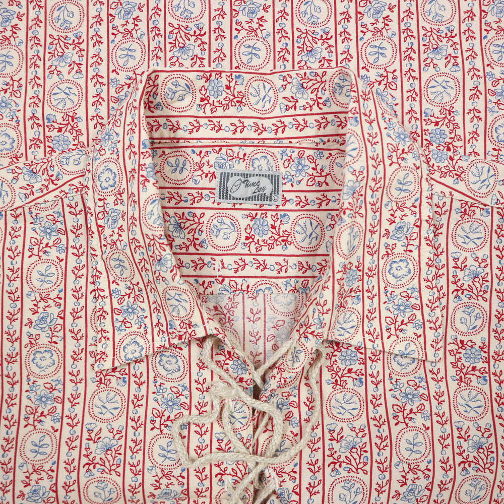 Ticke Lay Japan Brand Pull-over Shirt Size L