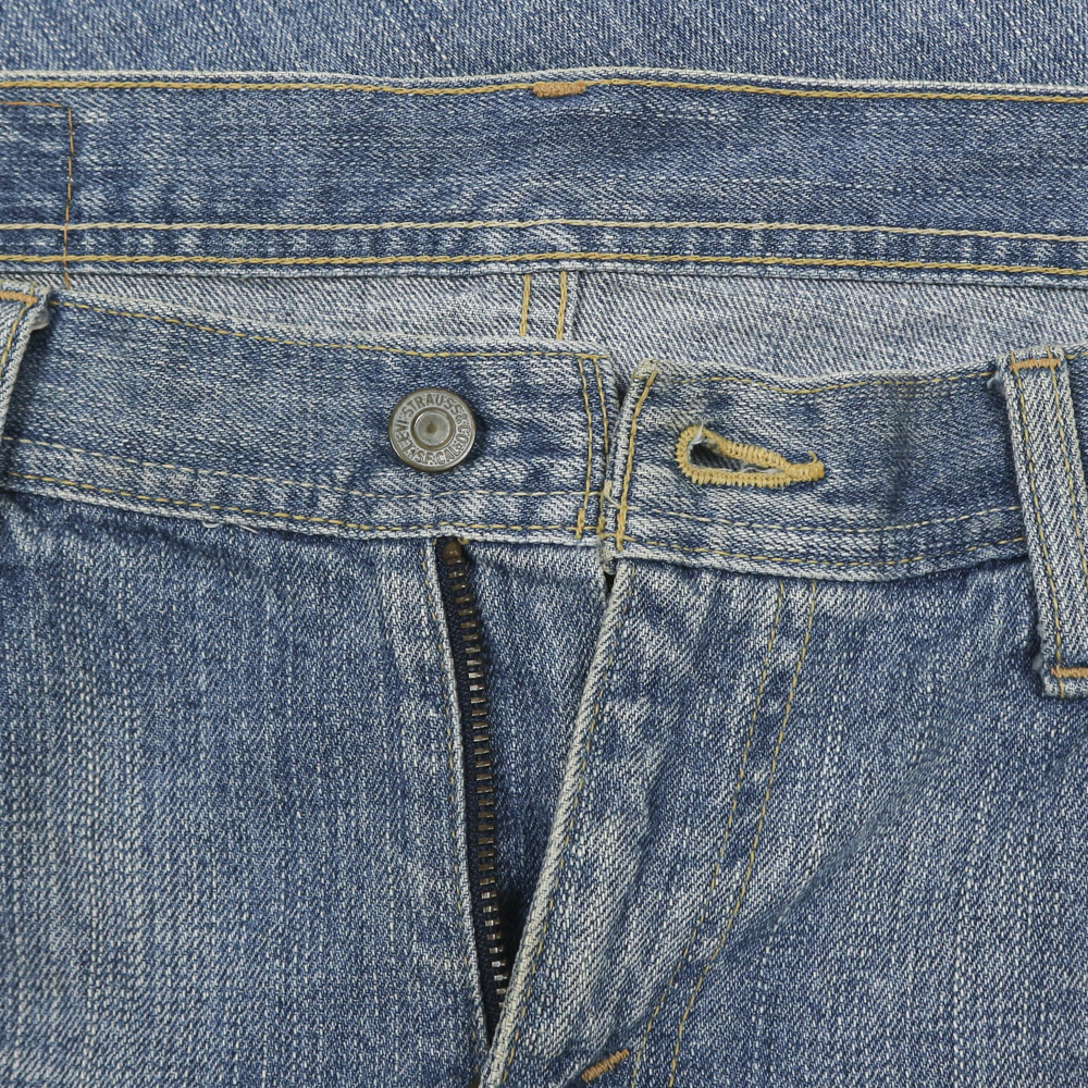00s Levi's 534 Denim Shorts Size 32