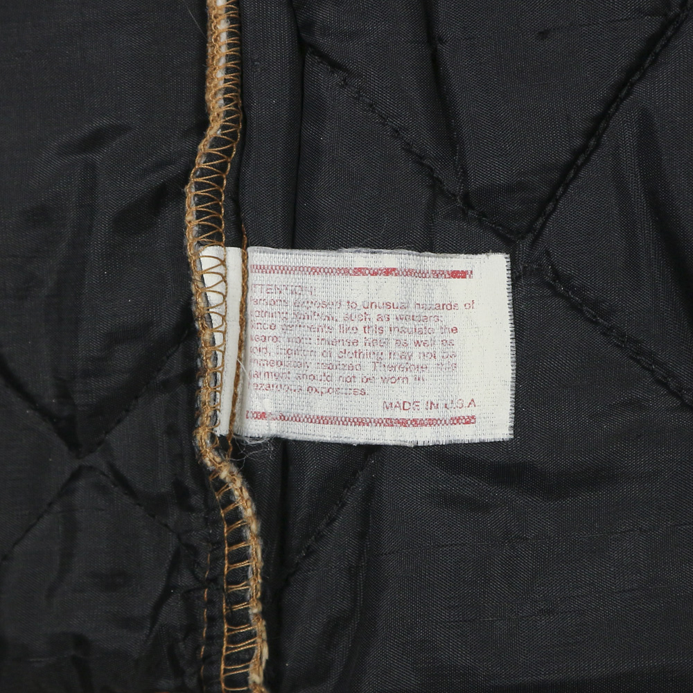 90s CAT Caterpillar Quilted Duck Vest Size L