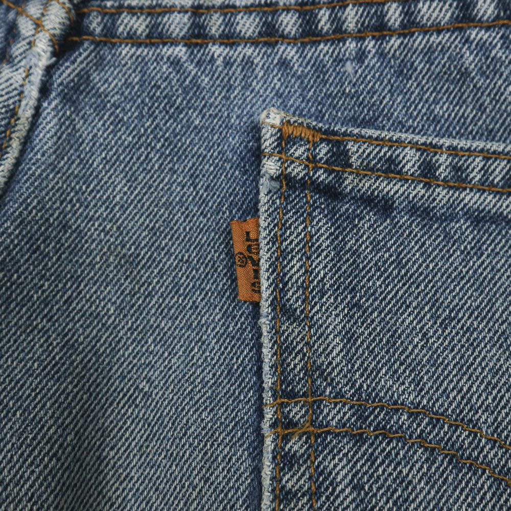 90s Levi's 550 USA Made Denim Jeans Size 32