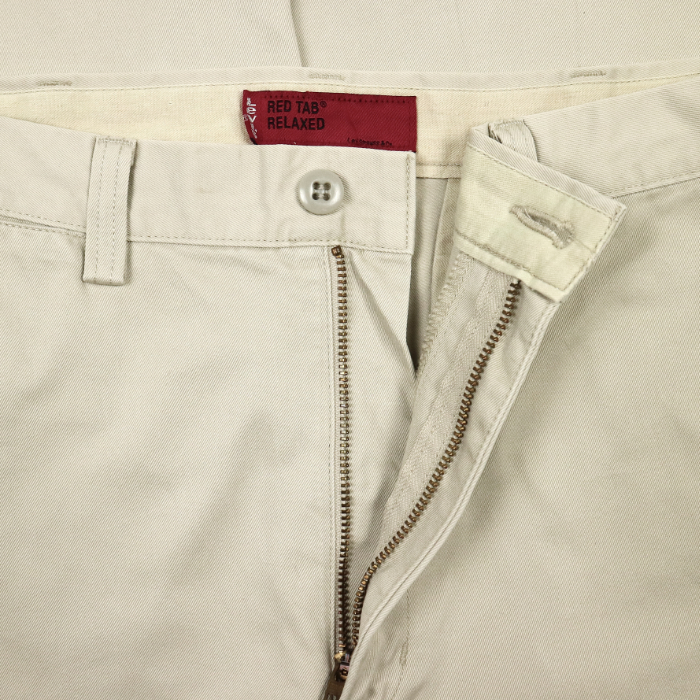2000s Levi's 504 Made in Japan Khaki Pants Size 33