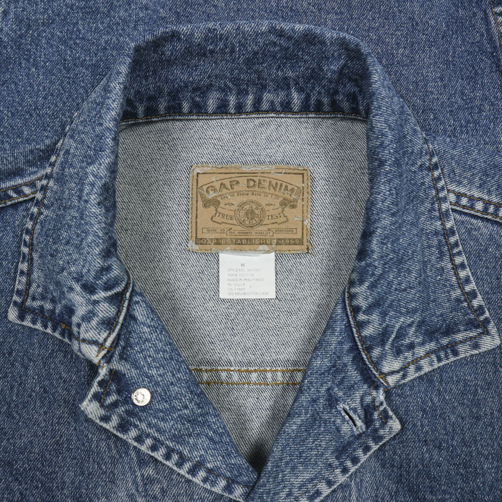 90s GAP Denim Type Trucker Jacket Size L
