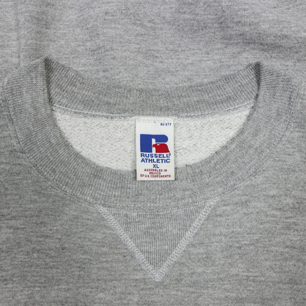 00s Russell Athletic Blank Sweater Size XL