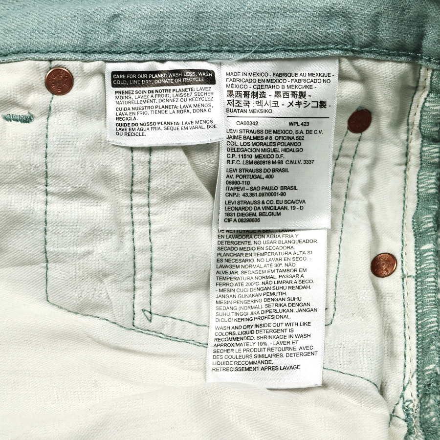 2010s Levi's 501 White Oak Cone Denim Jeans Size 36