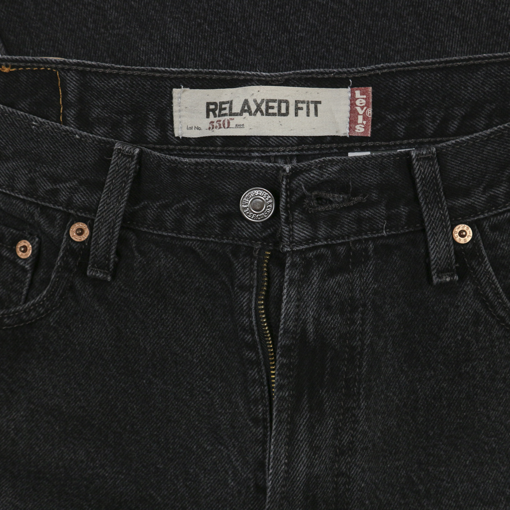 2000s Levi's 550 Black Denim Jeans Size 33