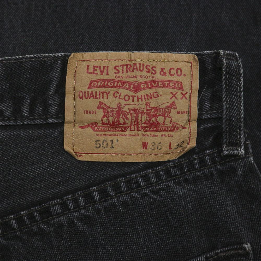 2000s Levi's 501 Black Denim Jeans Size 36
