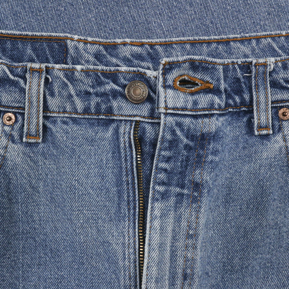 2000s Levi's 505 Denim Jeans Size 36