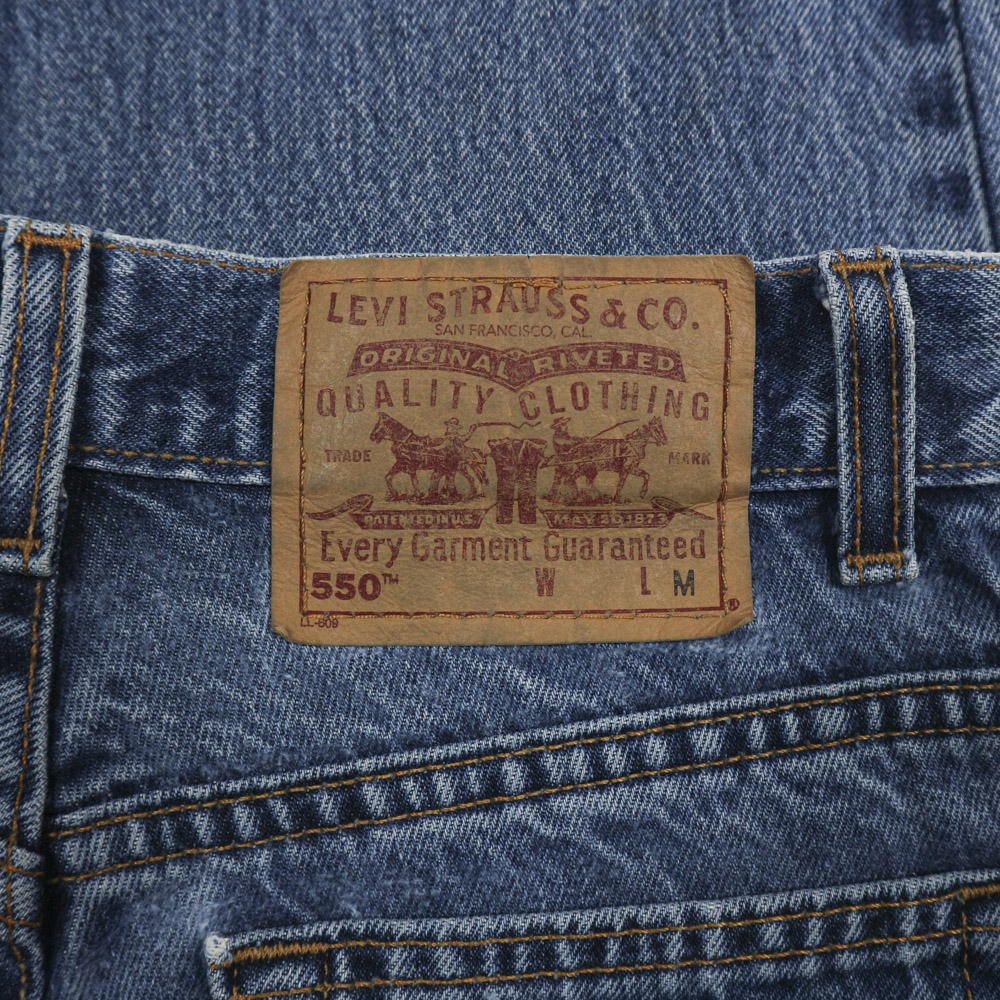 2000s Levi's 550 Made in USA Jeans Women Size 27