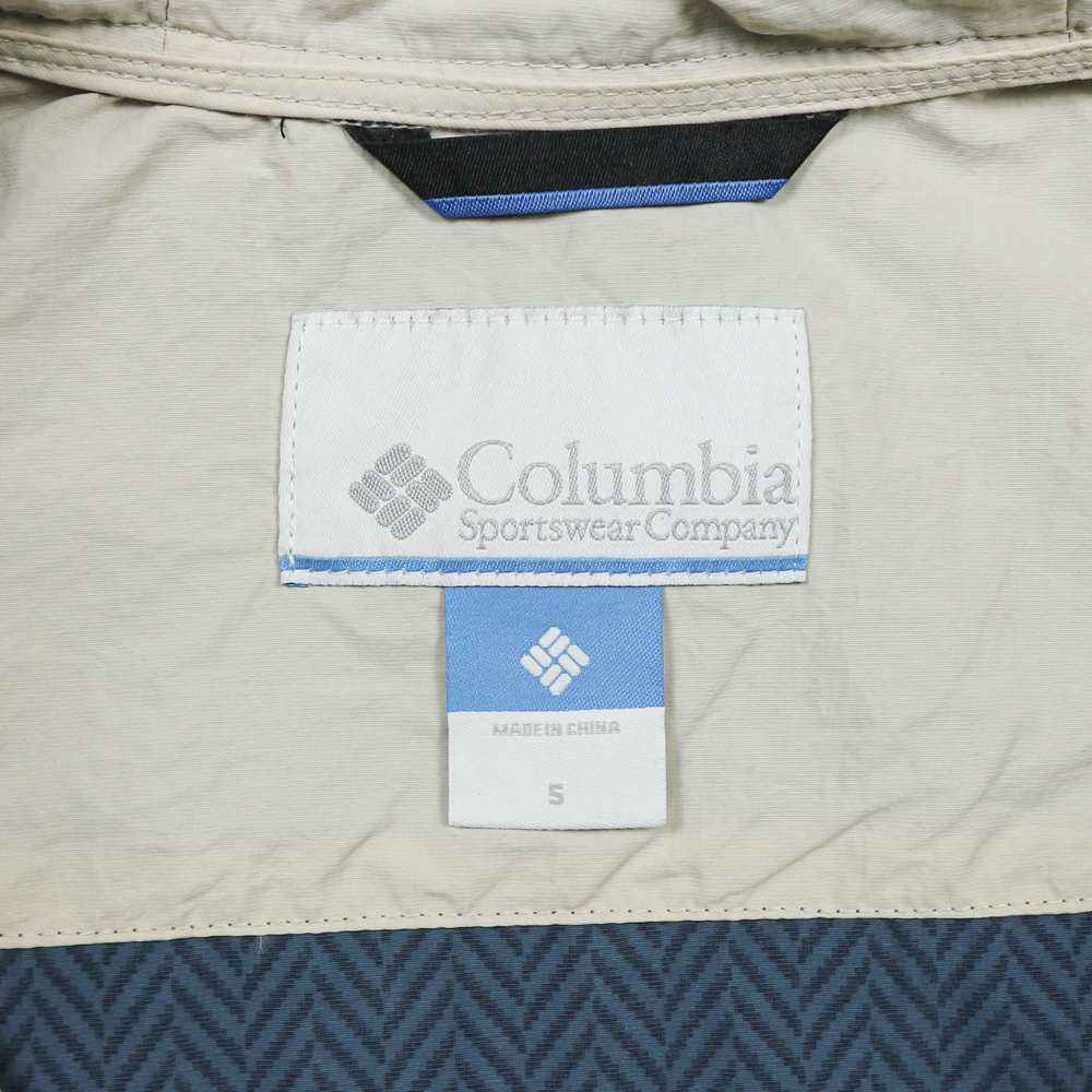 Columbia Outdoor Nylon Hooded Jacket Size S