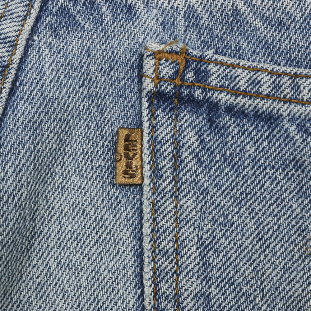 90s Levi's 540 Denim Relaxed Tapered Jeans Size 32
