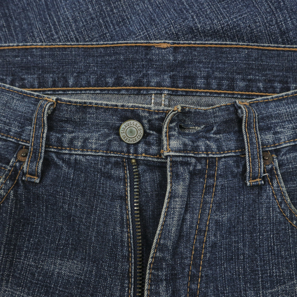 00s Levi's Denim Slim Carpenter Shorts Size 28