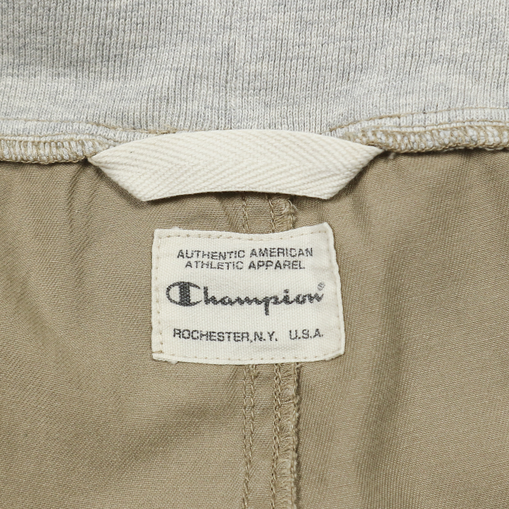 Champion Japan Market Relaxed Shorts Size 32
