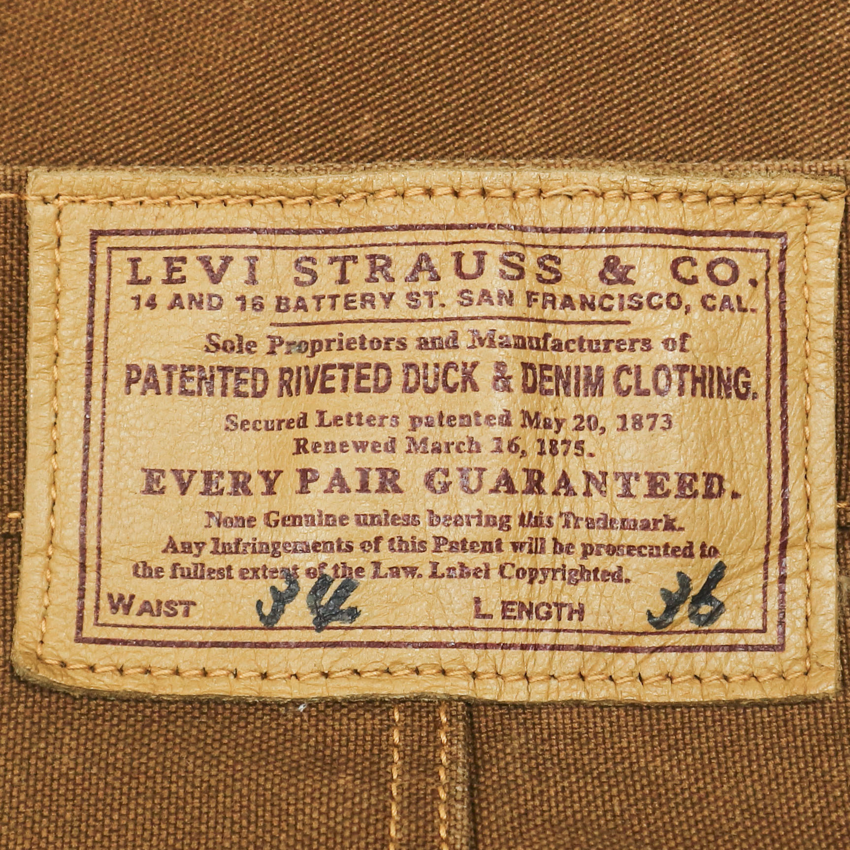 LEVI’S VINTAGE CLOTHING Lot 1873 Duck Waist Overalls Size 32