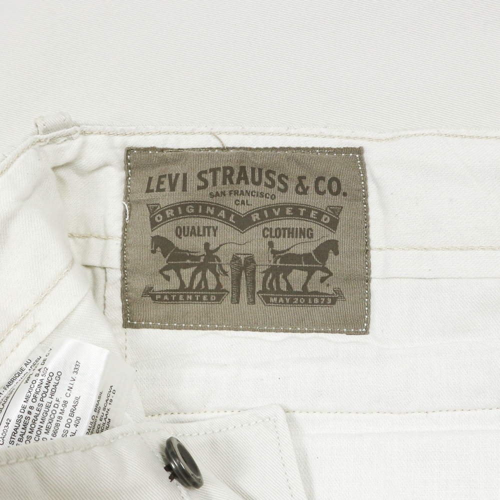 2010s Levi's Cream White Chinos Size 38