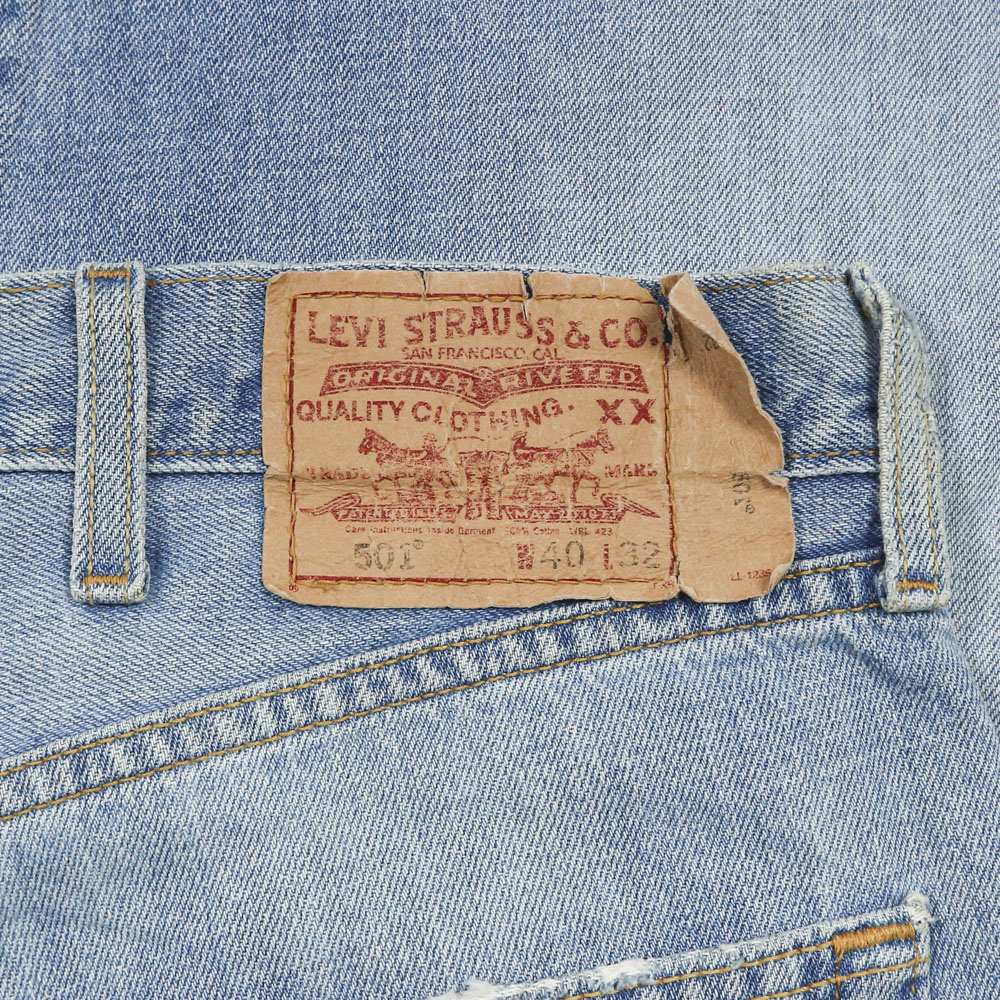 2000s Levi's 501 Denim Jeans Size 40