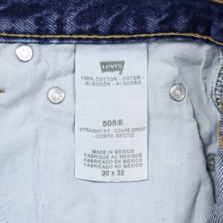 2010s Levi's 505 Denim Jeans Size 30