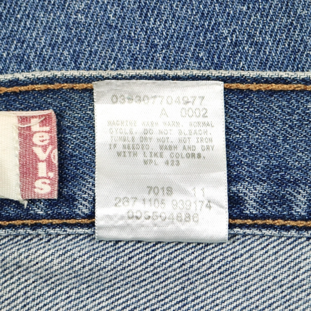 2000s Levi's 550 Denim Jeans Size 40