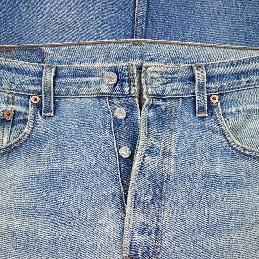 2000s Levi's 501 Made in USA Denim Jeans 33