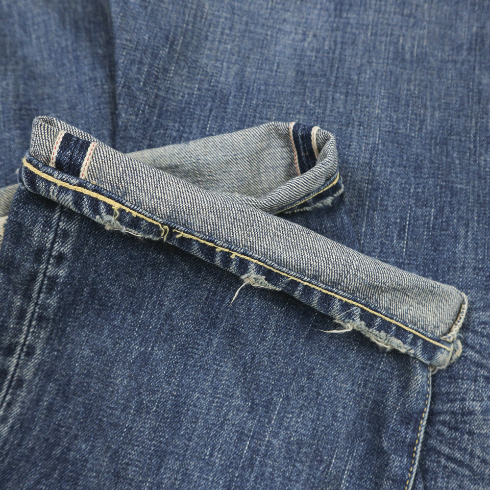 00s Levi’s Vintage Clothing 1947 501 Selvedge Denim Jeans Size 30