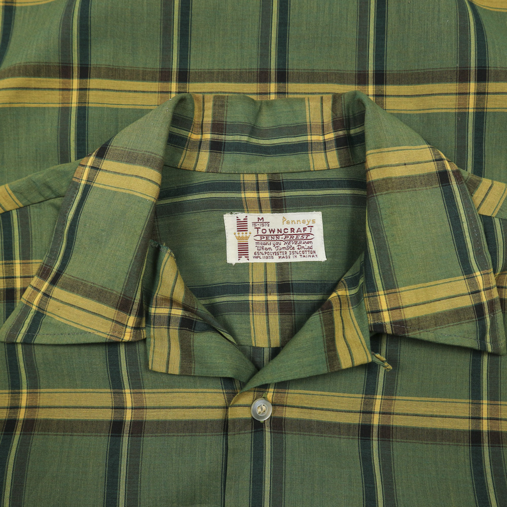 Vintage 80s Penneys Towncraft Open-collar Shirt Size M