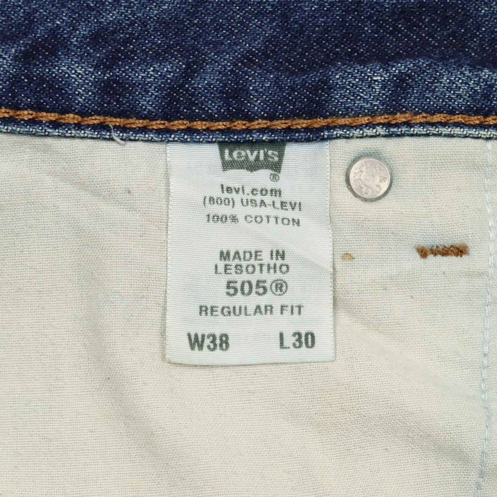 2000s Levi's 505 Denim Jeans Size 38