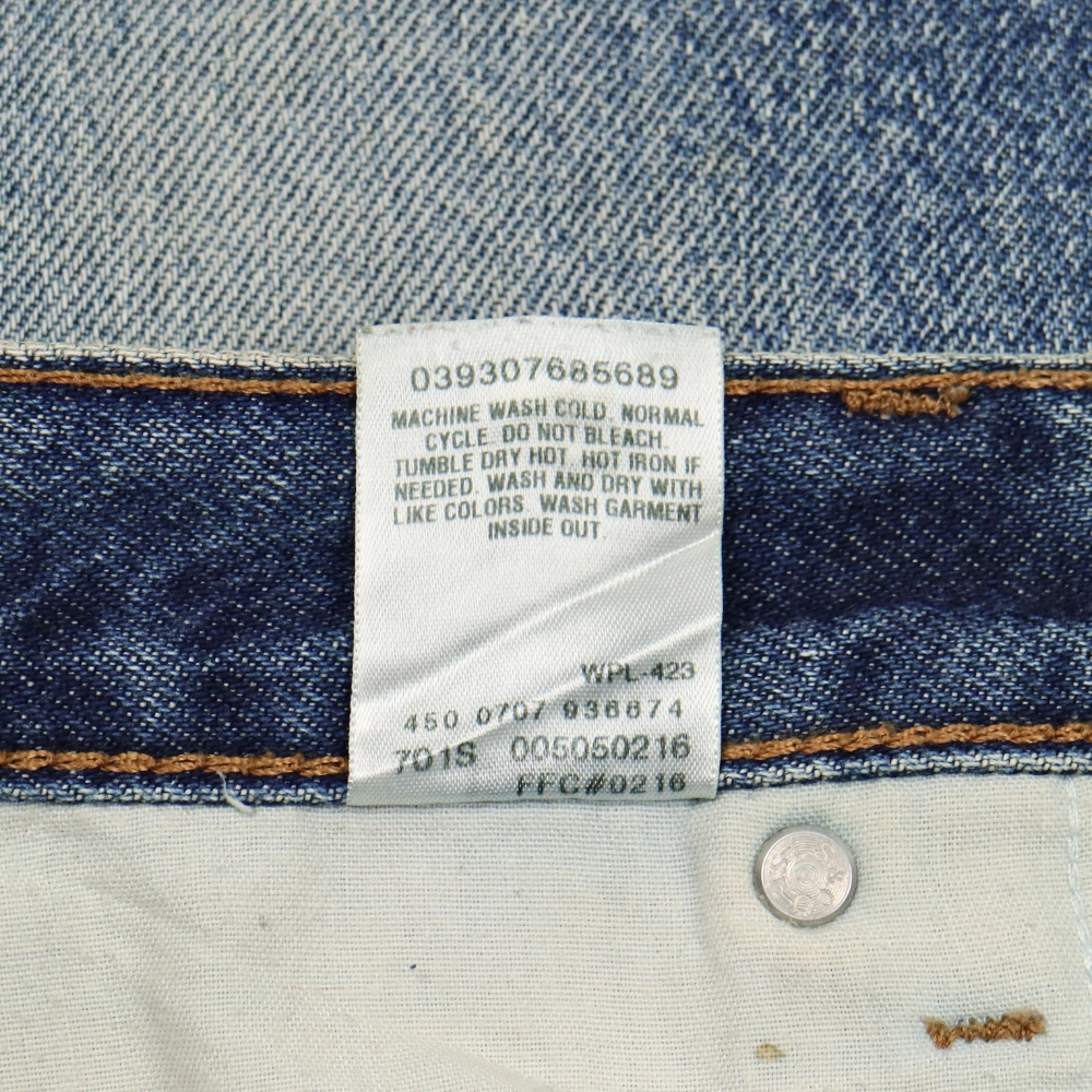 2000s Levi's 505 Denim Jeans Size 38