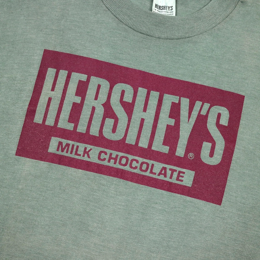 Vintage Hershey’s Chocolate T-Shirt Size M
