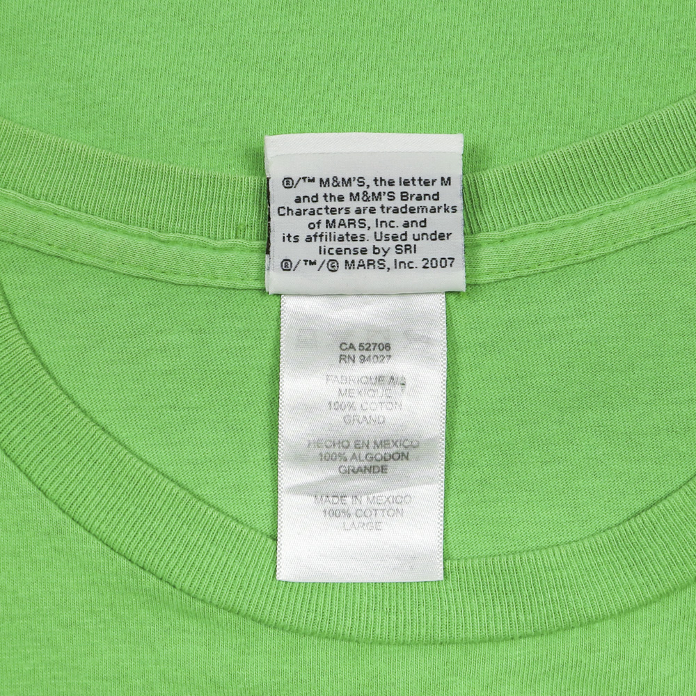 2000s M&M Brand Graphic T-Shirt Size L