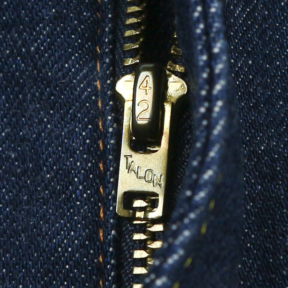 LEVI'S VINTAGE CLOTHING 1950 701 Jeans Women Size 28