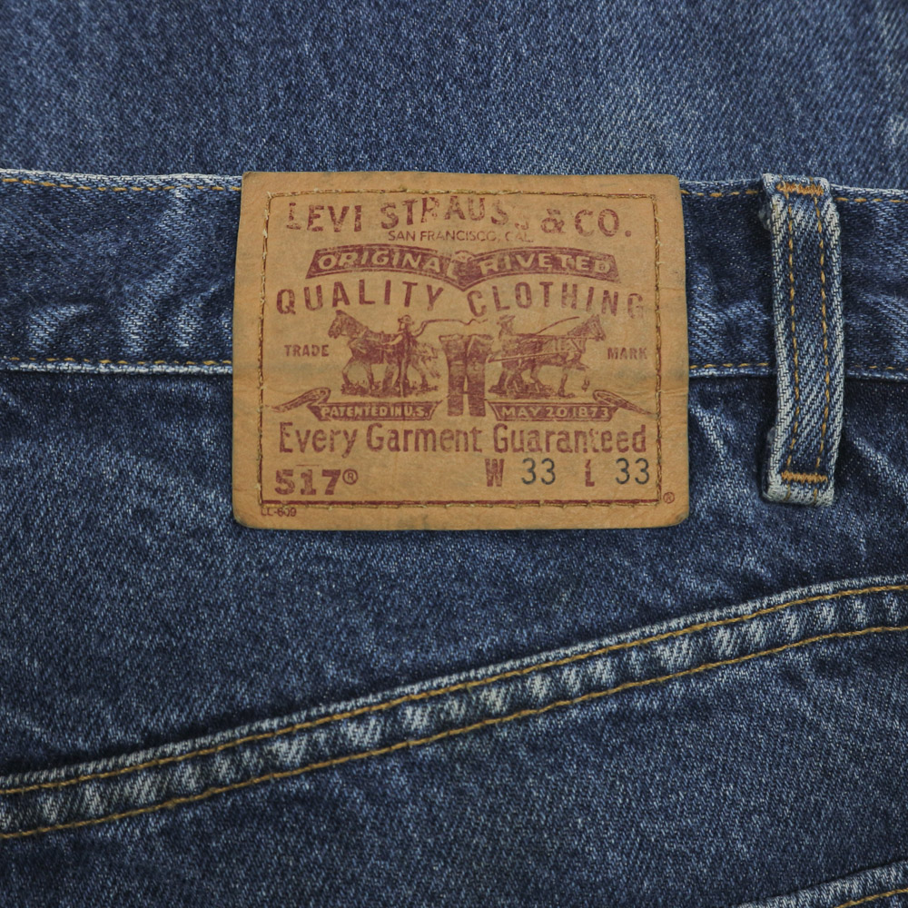 2000s Levi's 517 Denim Bootcut Jeans Size 32