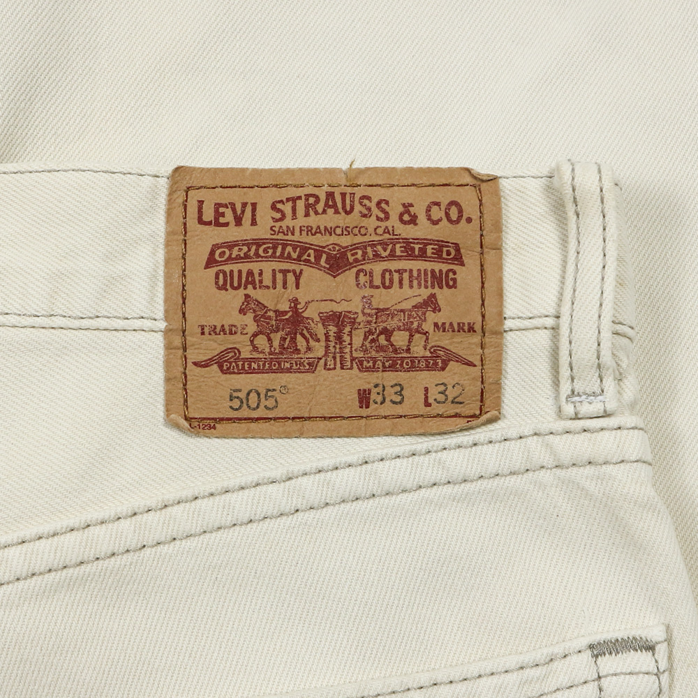 2000s Levi's 505 Ivory Denim Jeans Size 33