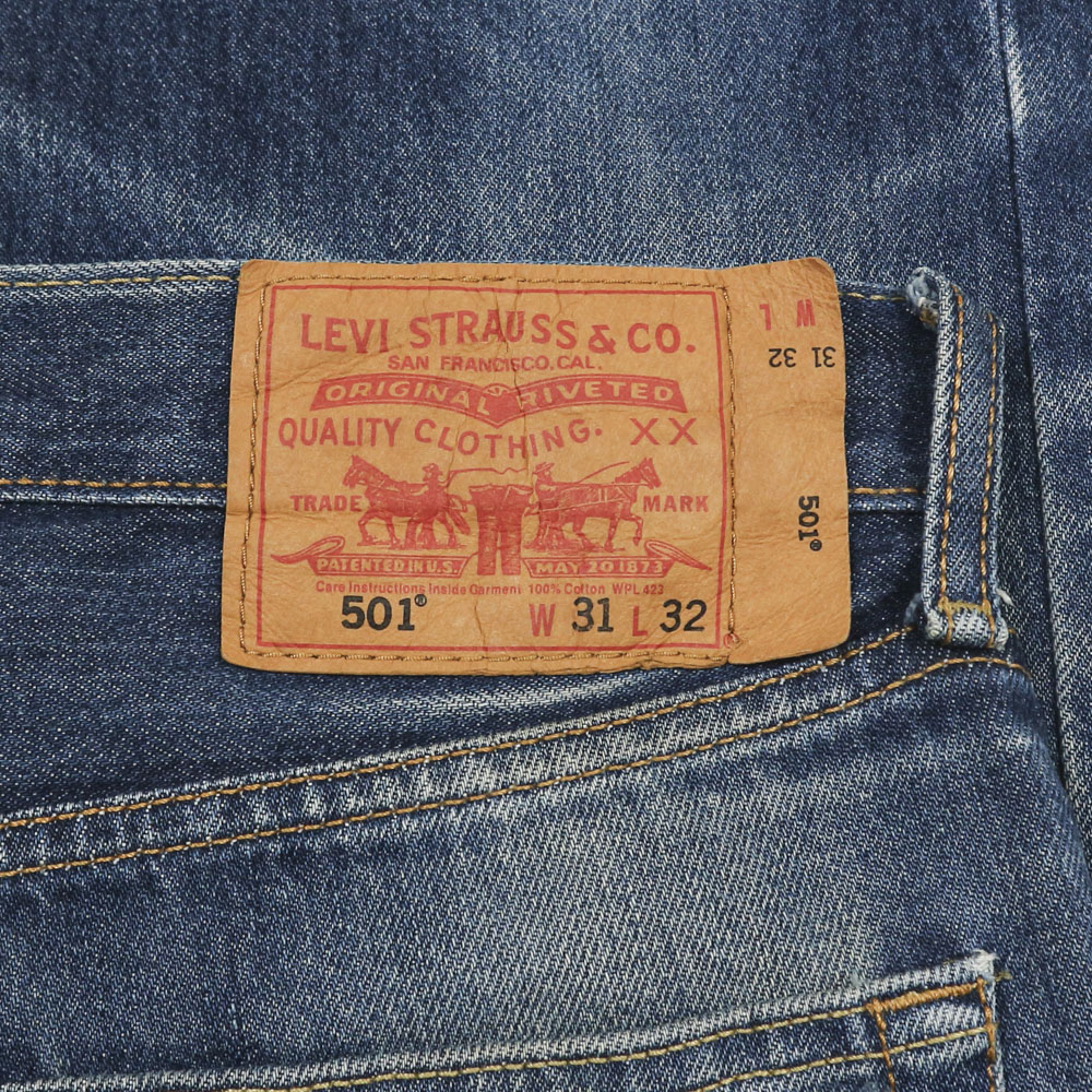 2010s Levi's 501 Denim Jeans Size 30